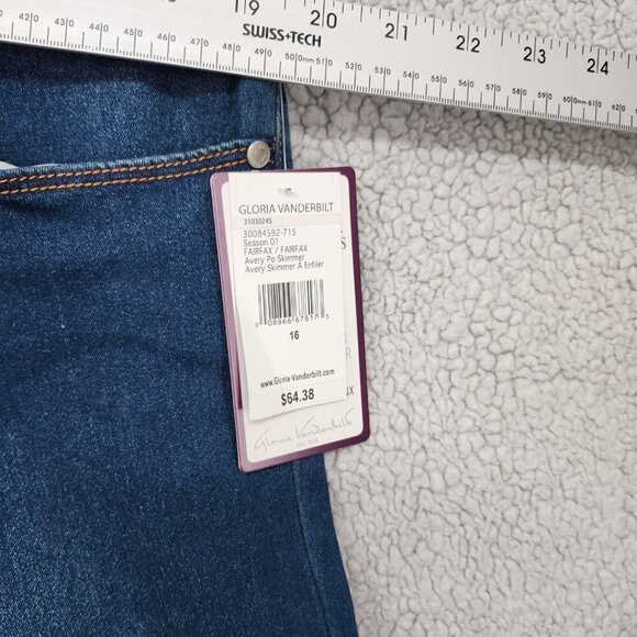 Gloria Vanderbilt Jean Shorts Womens Avery Pull On Skimming Mid Rise Stretch NWT - Picture 6 of 10